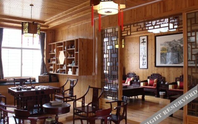 Xinnong Court Hotel