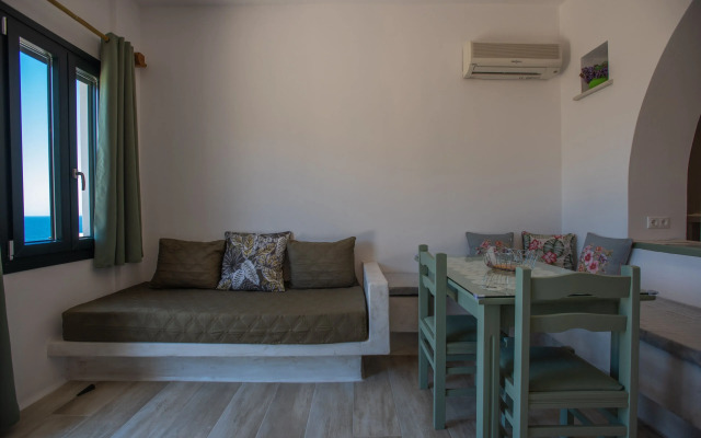 Abrami Traditional Villas & Studios