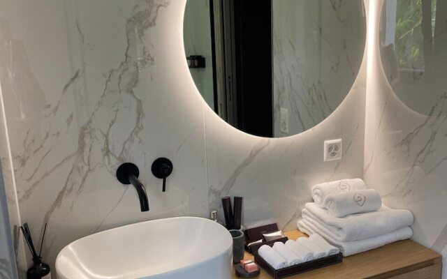 Garden Jewel Design Apartment