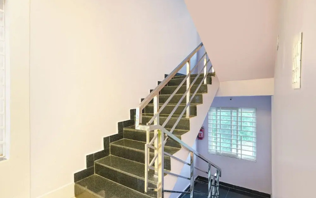 Fabhotel Sree Laveeza