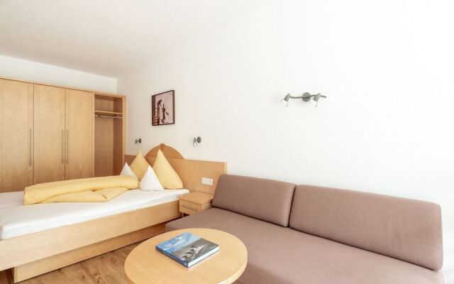 Comfy Apartment In Sankt Anton Am Arlberg With Terrace