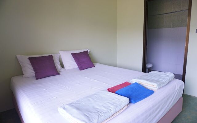 Home Phang-Nga Guesthouse