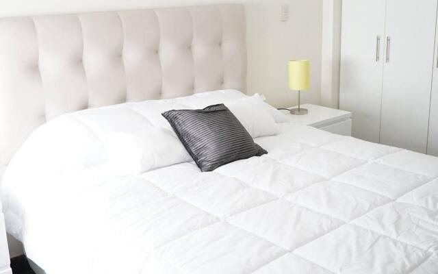 Miraflores Luxury Apartments - Kennedy