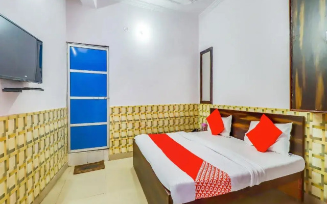Hotel Dolphin by OYO Rooms