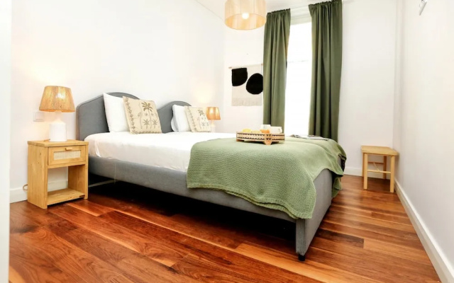 Green Faro Modern Duplex With A Bliss Terrace
