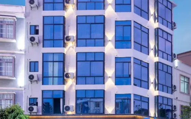 Urban Garden Chain Hotel (Beihai Silver Beach)