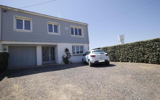 Une grande maison de vacances, proche de la mer