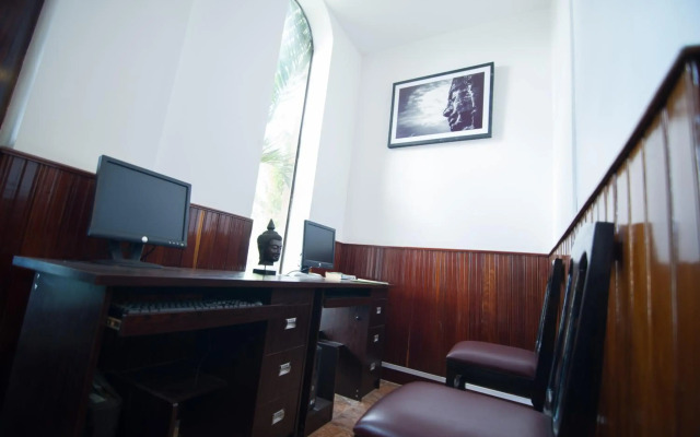 Reaksmey Chanreas Hotel