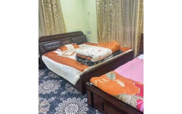 Hotel Al Azizia