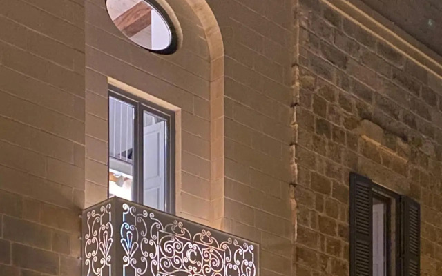 Casa Cara