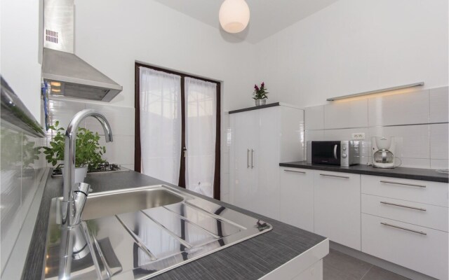 Stunning Apartment in Medulin With 4 Bedrooms and Wifi