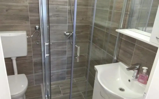 Seafront Charming Apartments Kosirina