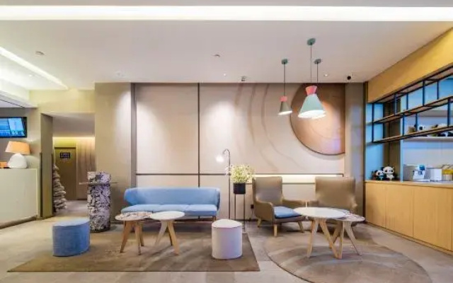 Home Inn (Chengdu339dianshita Xinhong Road)