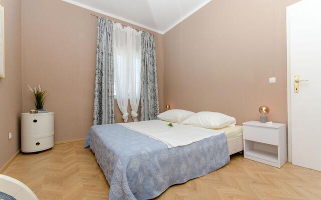 Apartments Sun and Sea