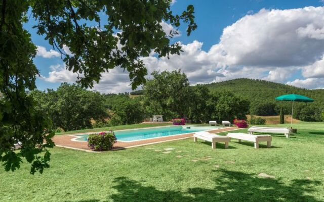 Casale Poggio Lupinaio