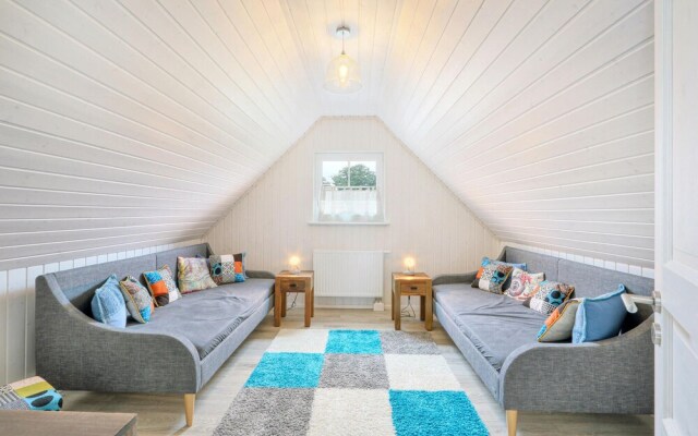 Nice Home in Zerpenschleuse With 2 Bedrooms and Wifi