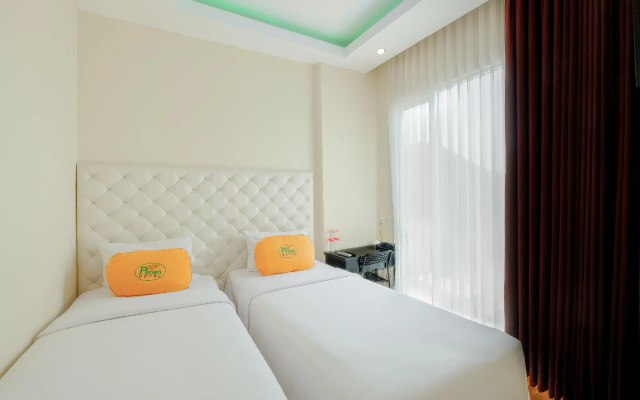 Panen Hotel Bandung – Guest Rooms – Bandung
