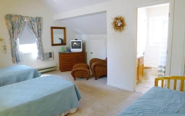 131 Howland - 2 Bedroom Condo