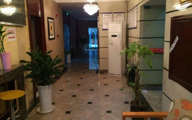 Zhongxian Qiaolin Hotel