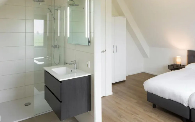 Luxury Villa on the Water