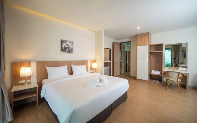 Natural Beach Resort