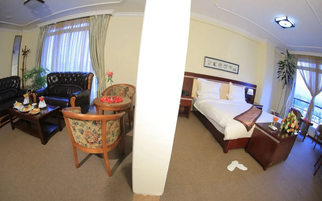 Sarem International Hotel