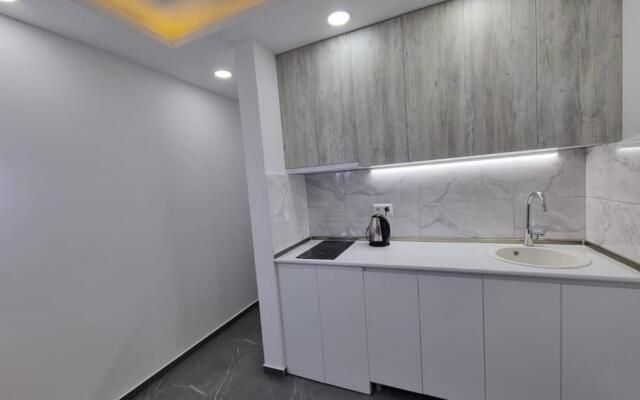 Leo Group Luxury Apartment 14-293A Sunrise Batumi