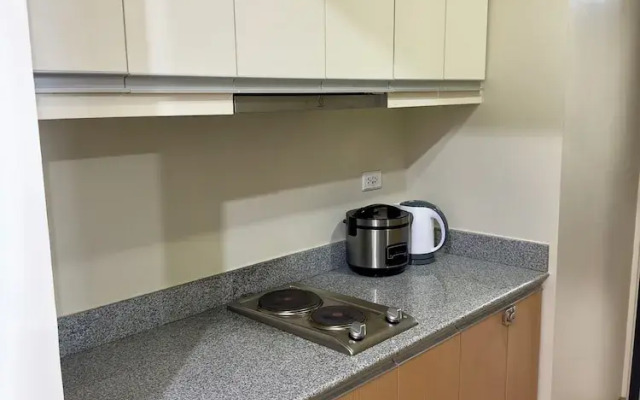Lush 1Bedroom plus Maidsroom Megaworld39