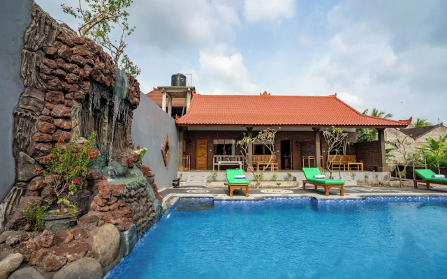 Rumah Gajah by Kubukubali