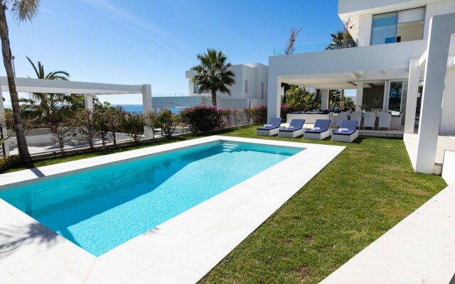La Finca Luxury Quiet Resort