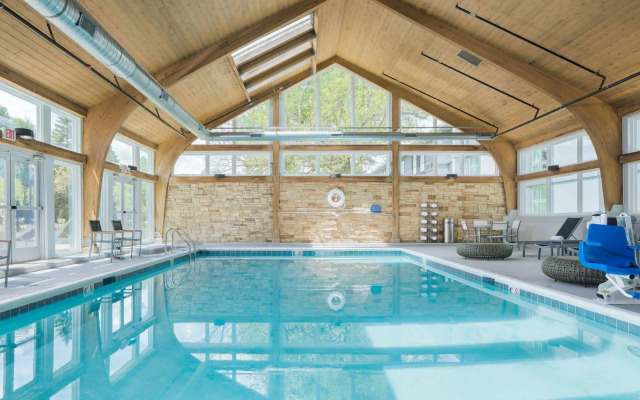 Crowne Plaza Chicago SW - Burr Ridge by IHG