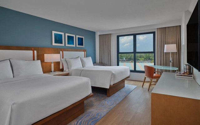 Walt Disney World Swan