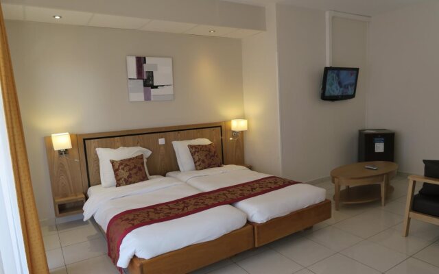 Central Hotel