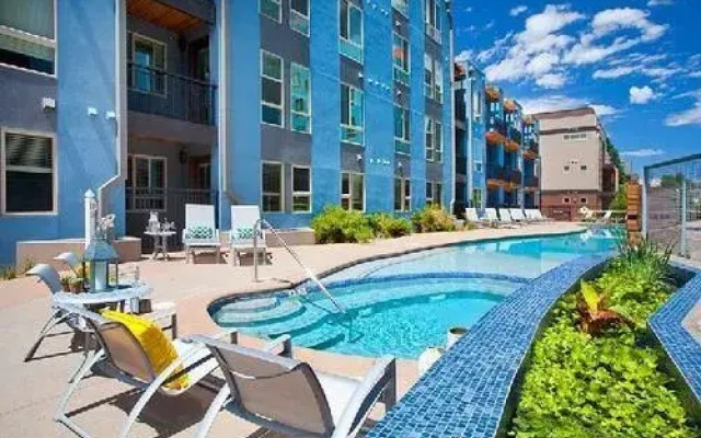 Broadstone Gardens at Cherry Creek