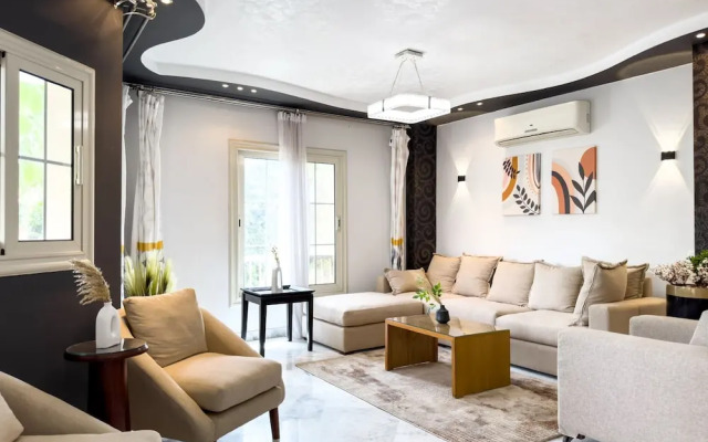 Serene & Spacey 2bdr 15 Min From CAI Airport