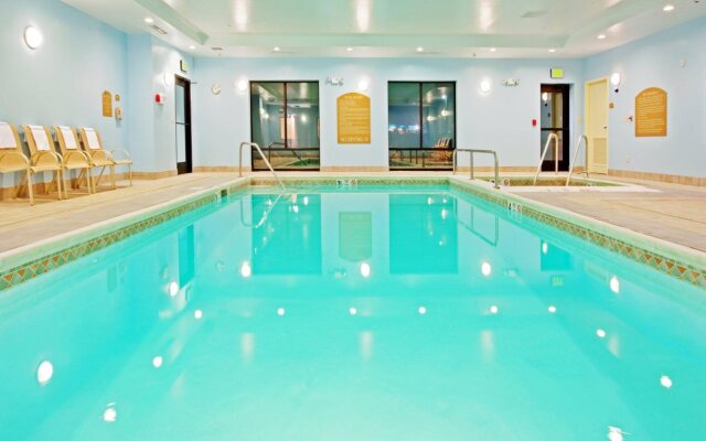 Holiday Inn Express & Suites Albany Airport Area - Latham by IHG