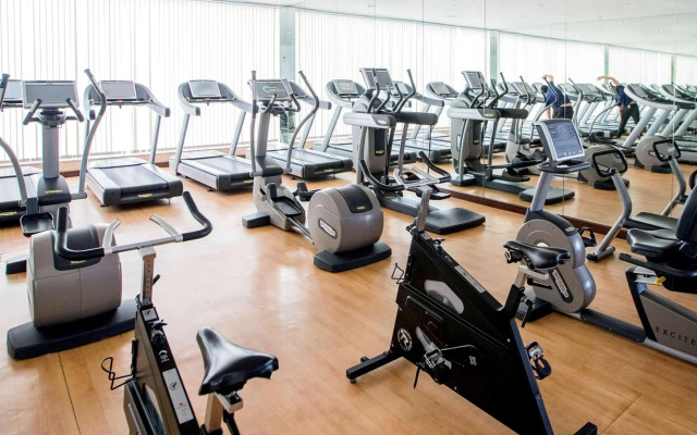 Mercure Dubai Barsha Heights Hotel Suites And Apartments