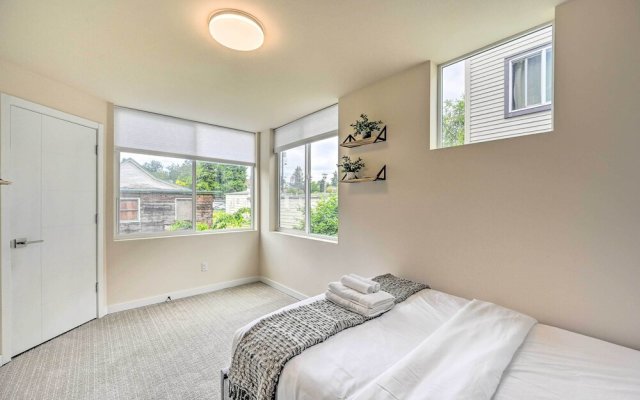 Seattle Townhome: Rooftop Deck < 7 Mi to Dtwn