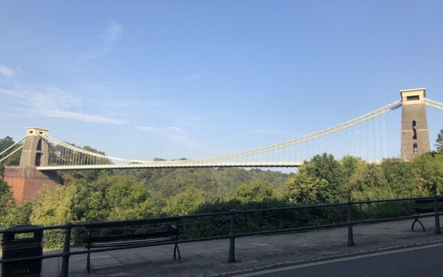 Elegant One Bedroom Home in the Heart of Clifton