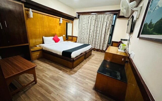 Gajraj Hotel