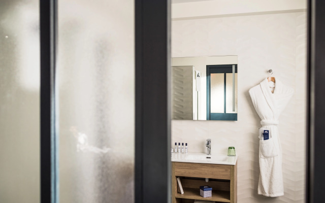 MADISON Saint Jean de Luz - Handwritten Collection