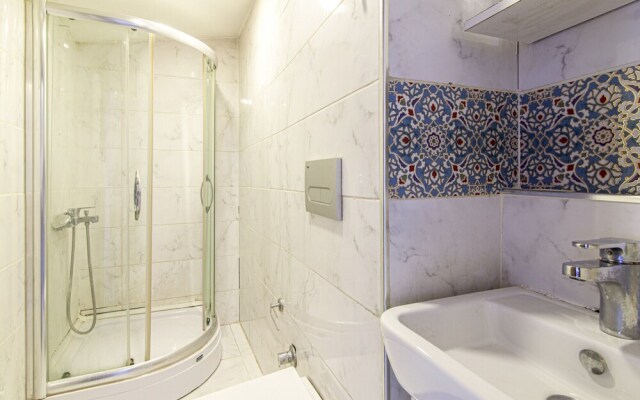 Comfortable Flat With View in Beyoglu