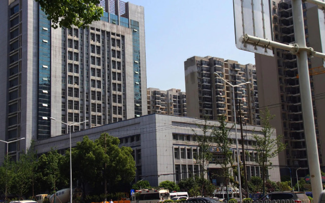 Echarm Hotel Wuhan Jiangxia Zhongbai Plaza