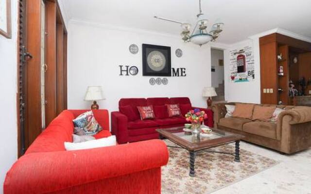 Oyo Life 2093 Kyla Residence