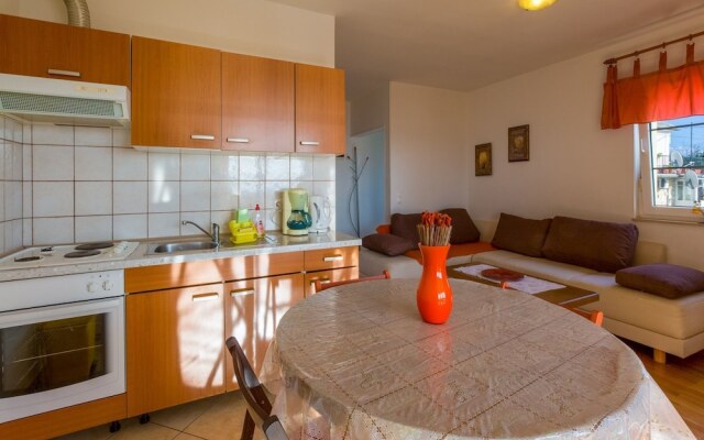 Apartments Kolonic