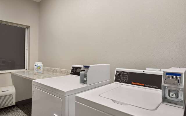 Wingate by Wyndham Appleton