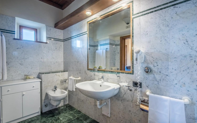 Palazzo Squarcialupi