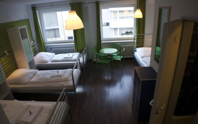 Station Hostel For Backpackers