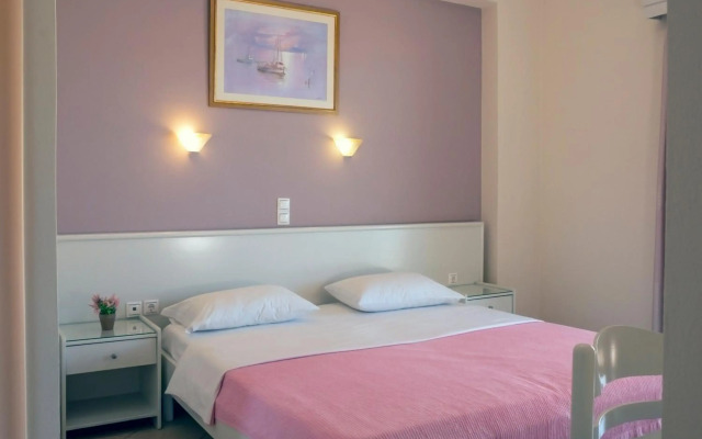 Hotel Loukas Vrachos