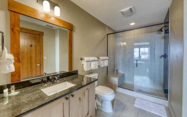 Luxury 2 Bedroom Ski in, Ski out One Ski Hill Residence Located at the Base of Peak 8 with Outdoor Plaza